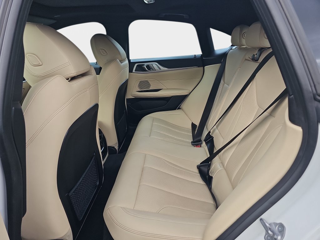 Used 2023 BMW 430i Gran Coupe xDrive w/ Premium Package AWD/4WD image 17