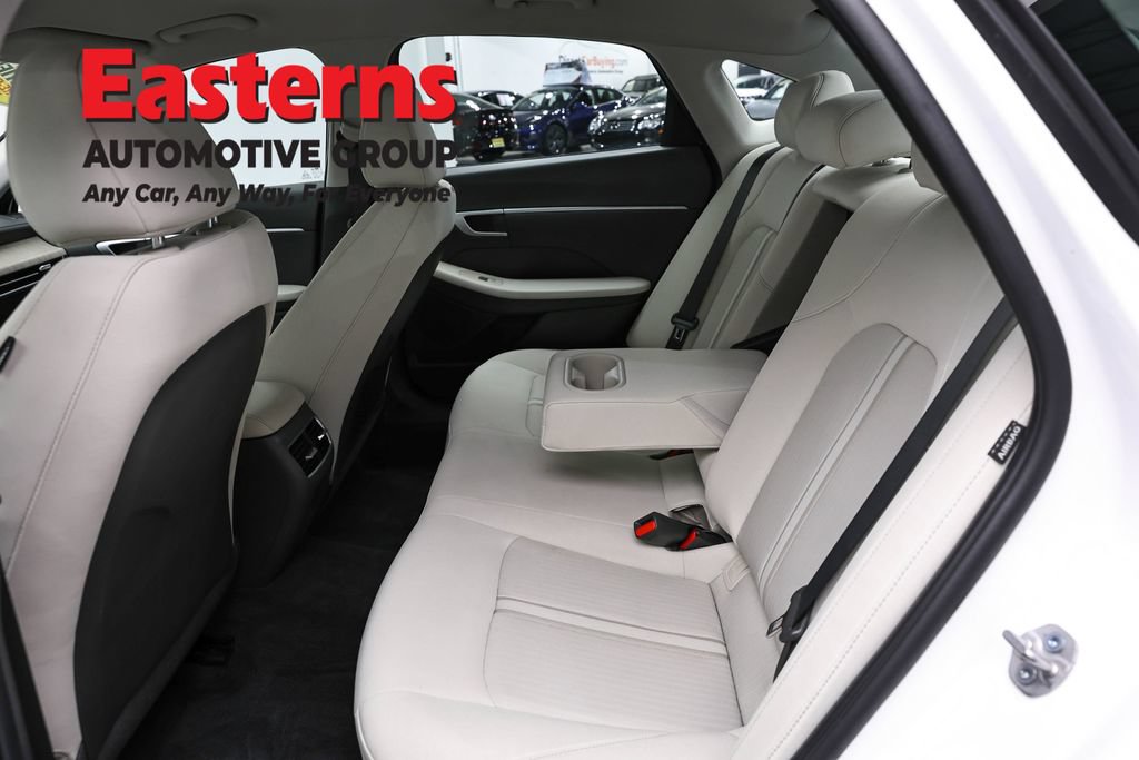 Used 2025 Hyundai Sonata SEL FWD image 21