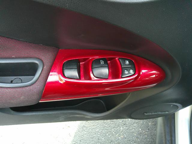 Used 2013 Nissan Juke SL image 8