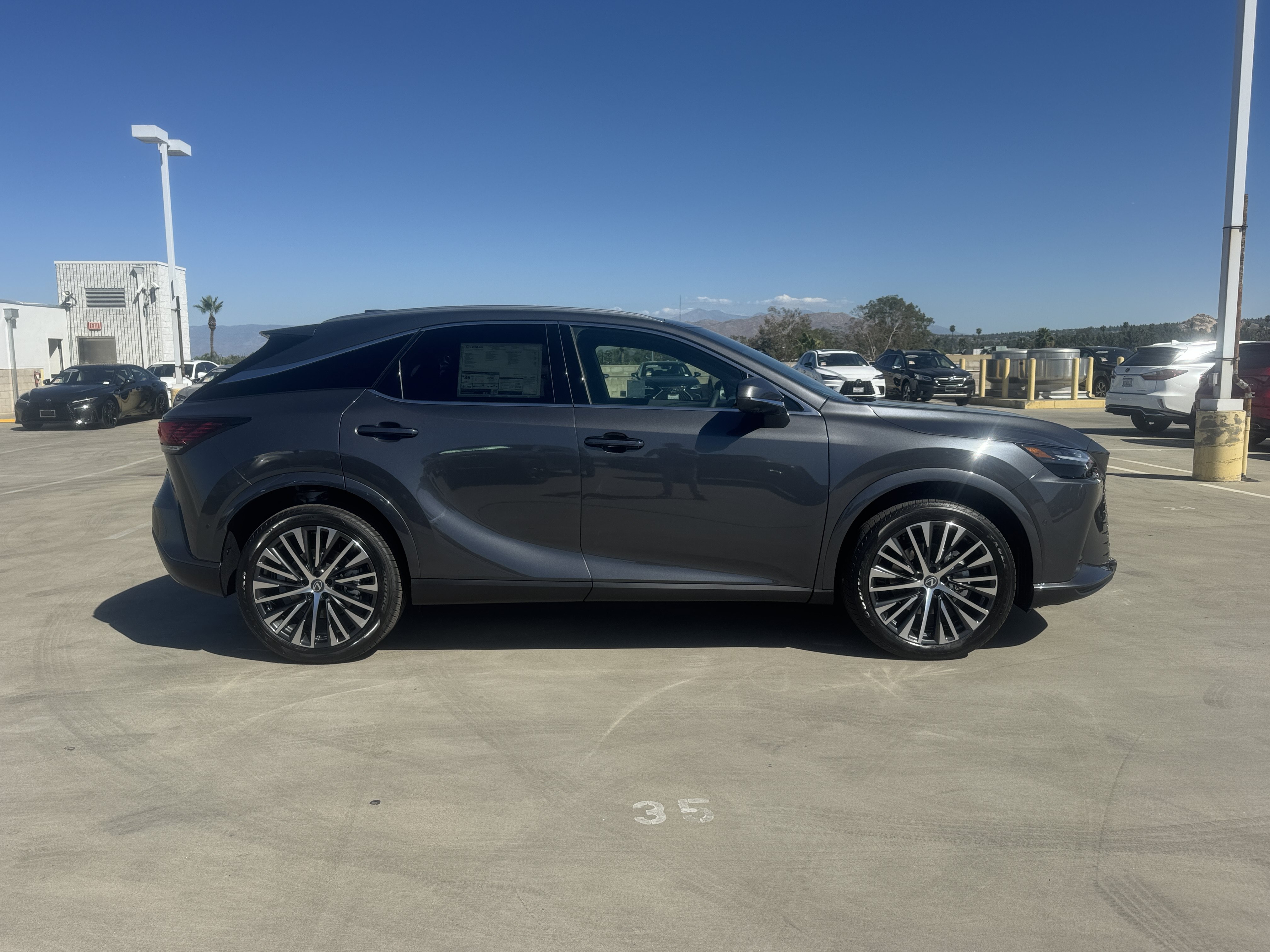 New 2026 Lexus RX 350 w/ Convenience Package AWD/4WD image 12