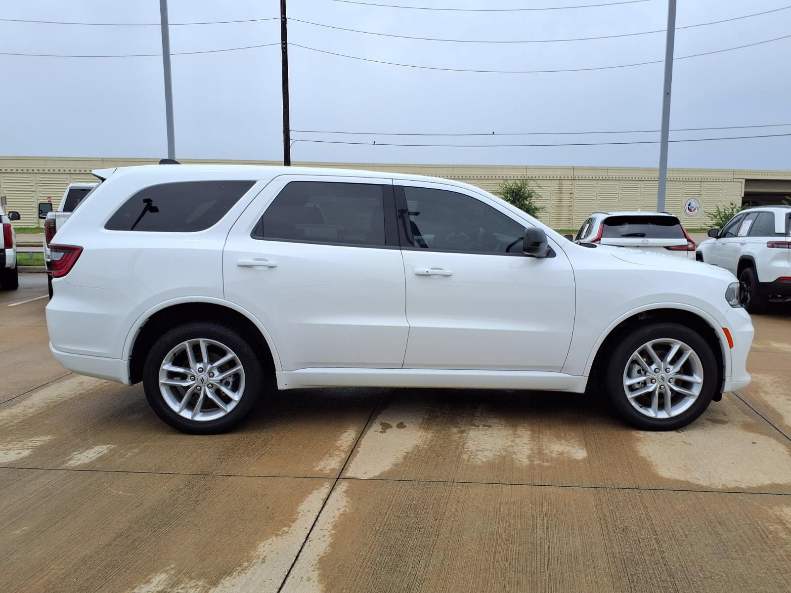 Used 2025 Dodge Durango GT AWD/4WD image 8
