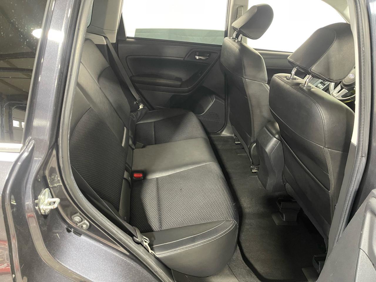 Used 2018 Subaru Forester 2.0XT Premium AWD/4WD image 15