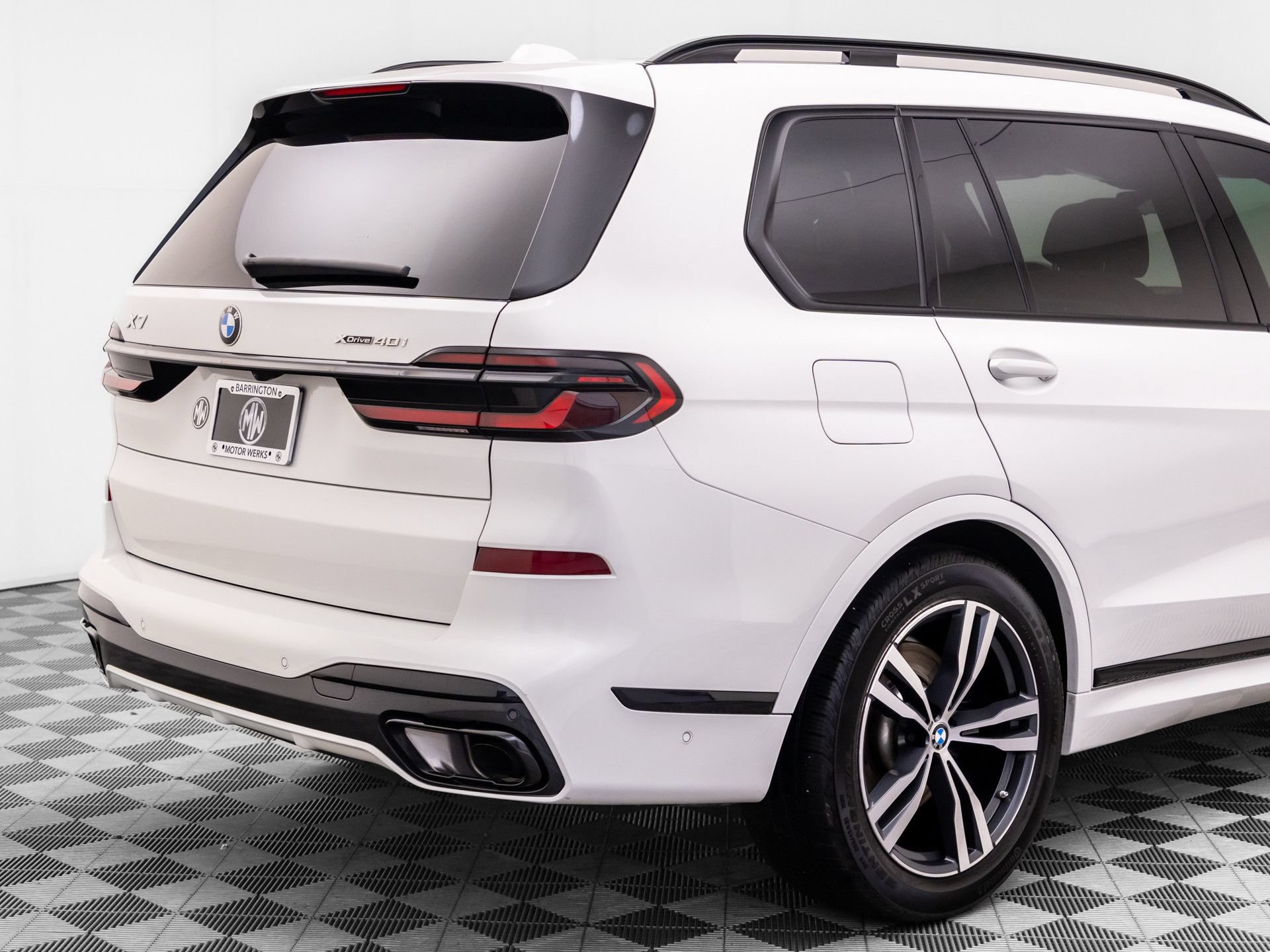 Certified 2024 BMW X7 xDrive40i w/ Executive Package AWD/4WD image 40
