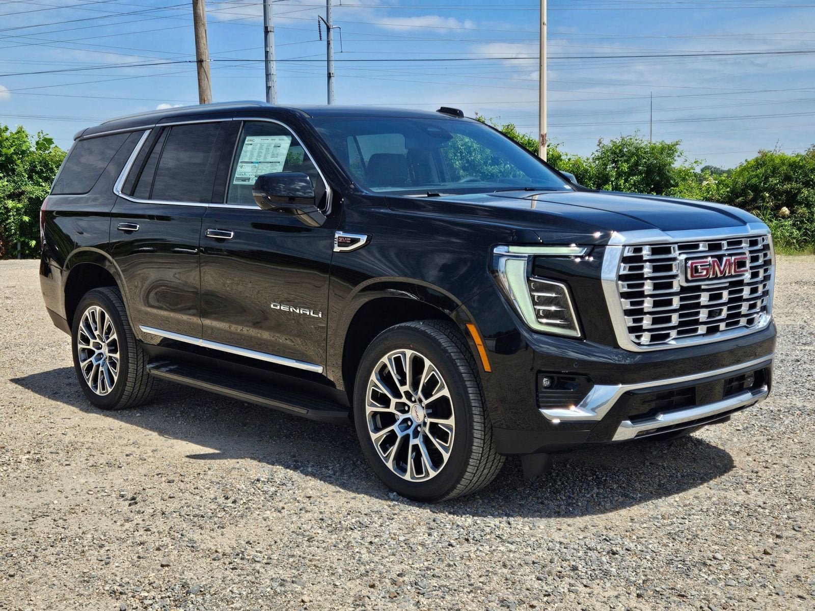New 2026 GMC Yukon Denali AWD/4WD image 8