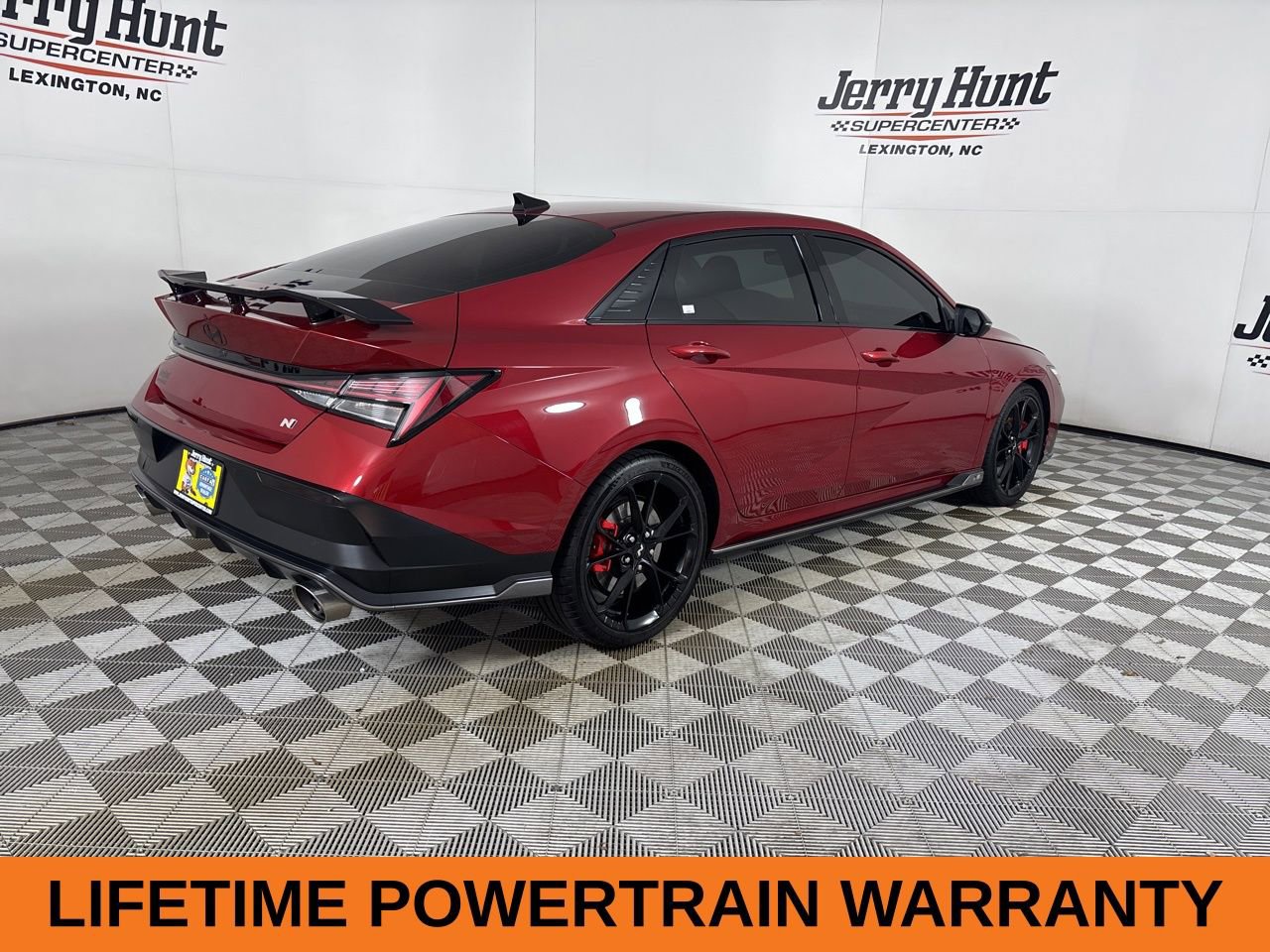 Used 2025 Hyundai Elantra N image 5