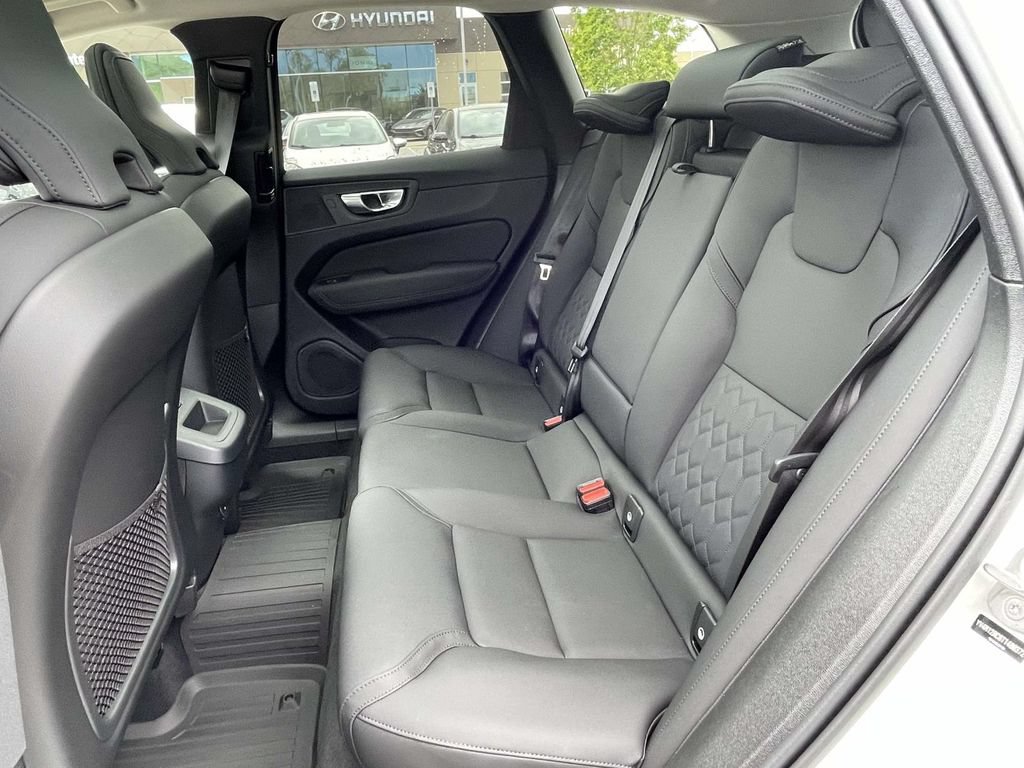 New 2026 Volvo XC60 B5 Plus w/ Protection Package Premier AWD/4WD image 3