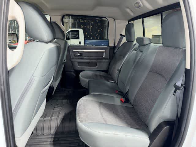 Used 2016 RAM 1500 Big Horn AWD/4WD image 17