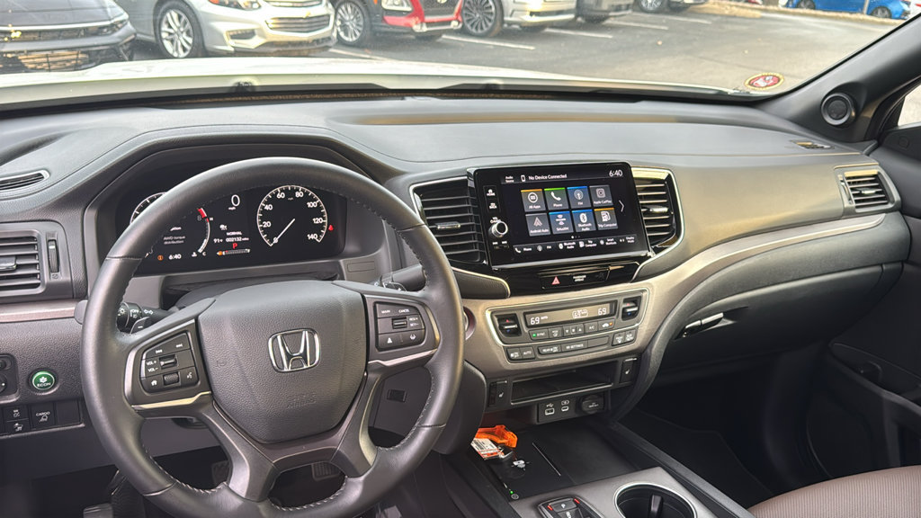 Certified 2025 Honda Ridgeline RTL image 12