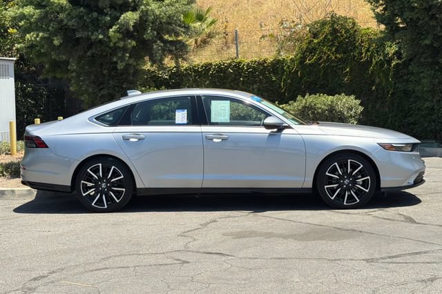 Certified 2023 Honda Accord Touring image 3