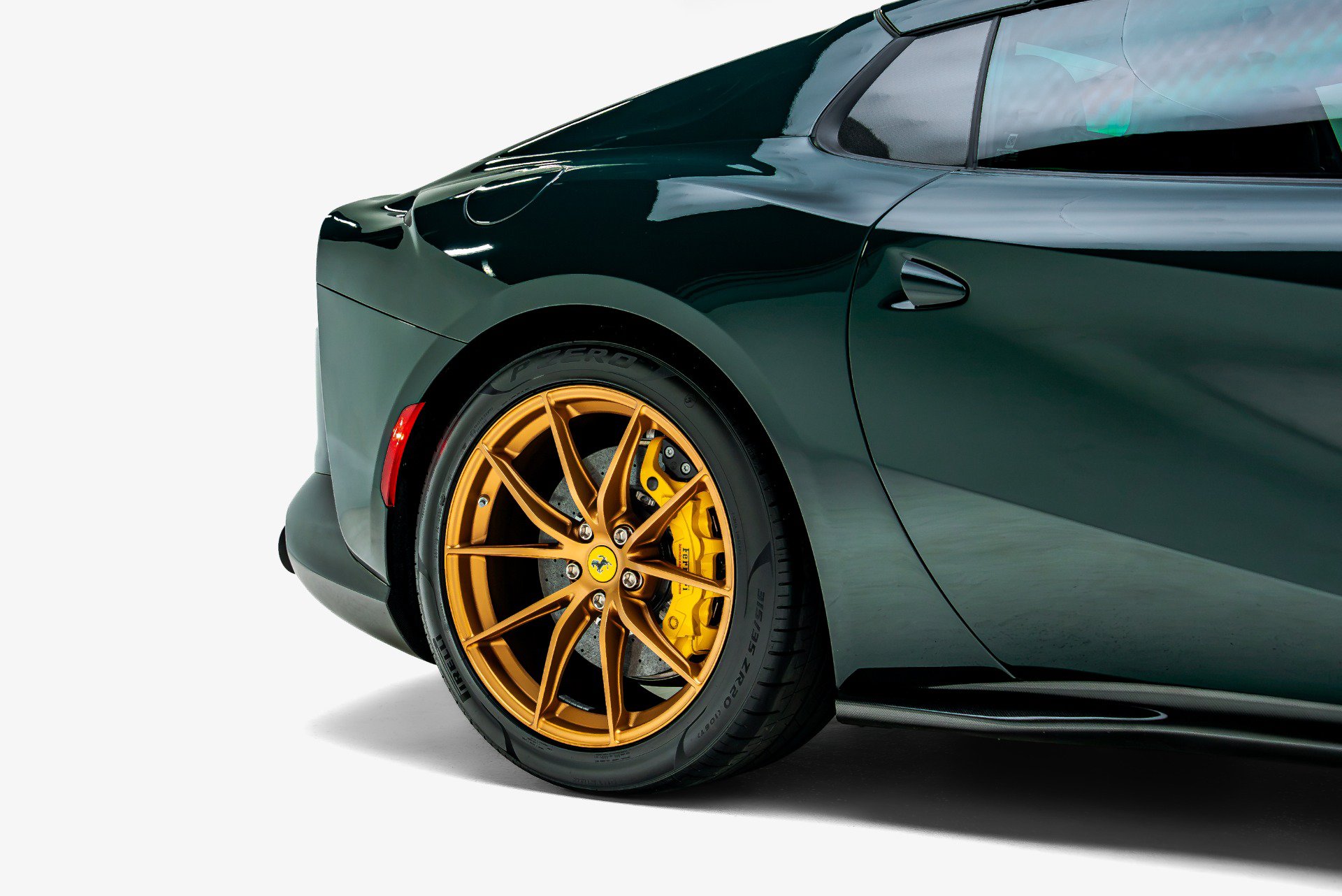 Used 2023 Ferrari 812 GTS RWD image 20