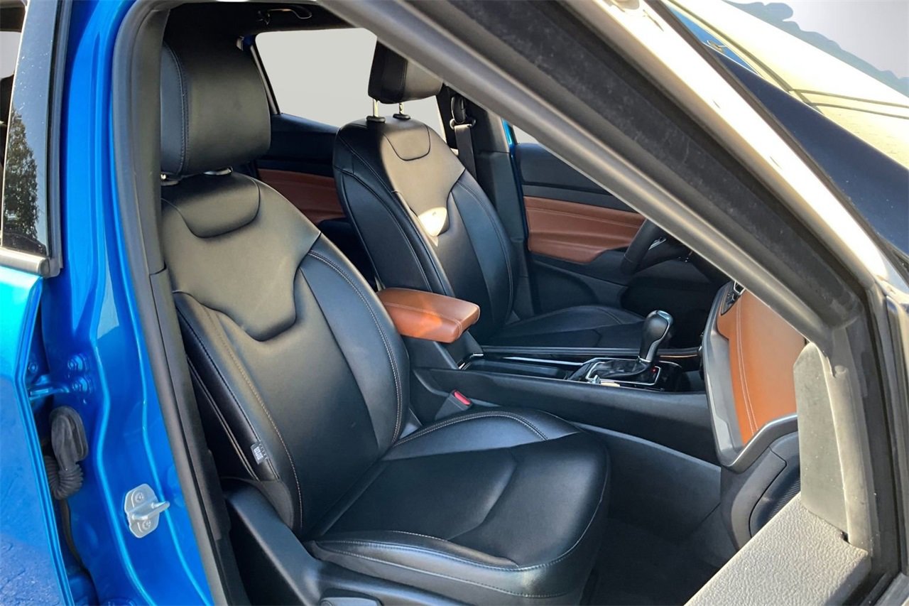 Certified 2024 Jeep Compass Limited image 20