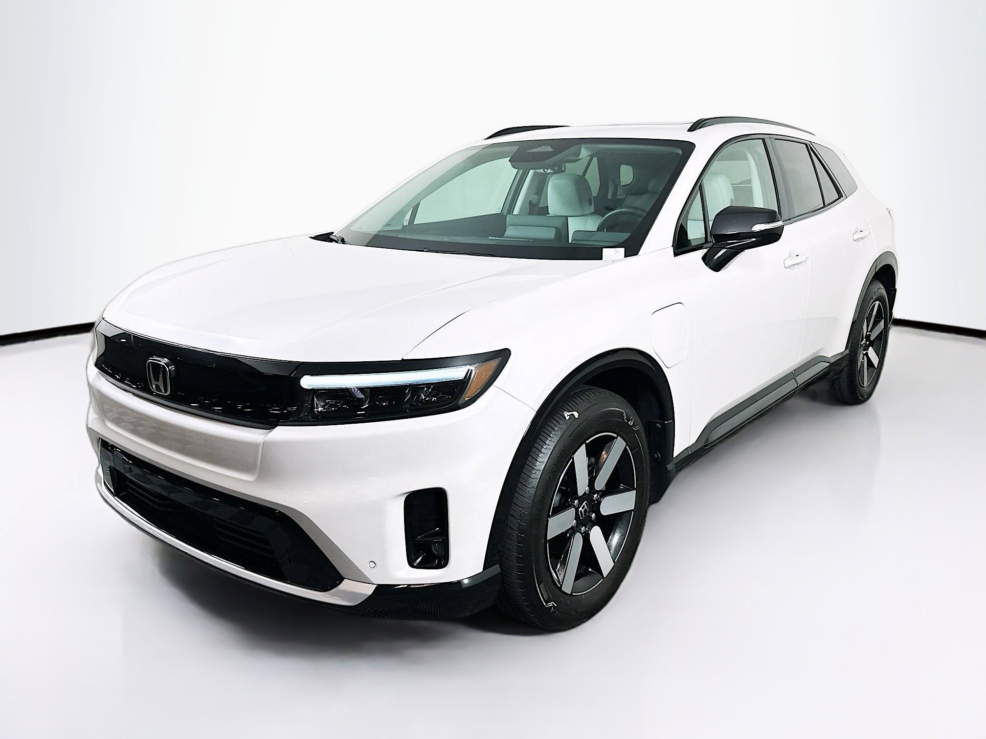 Used 2024 Honda Prologue Touring image 3
