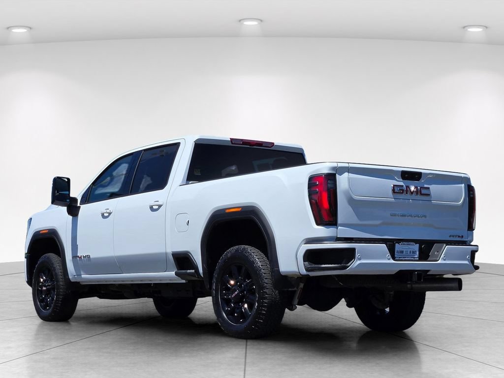 Used 2026 GMC Sierra 2500 AT4 AWD/4WD image 6
