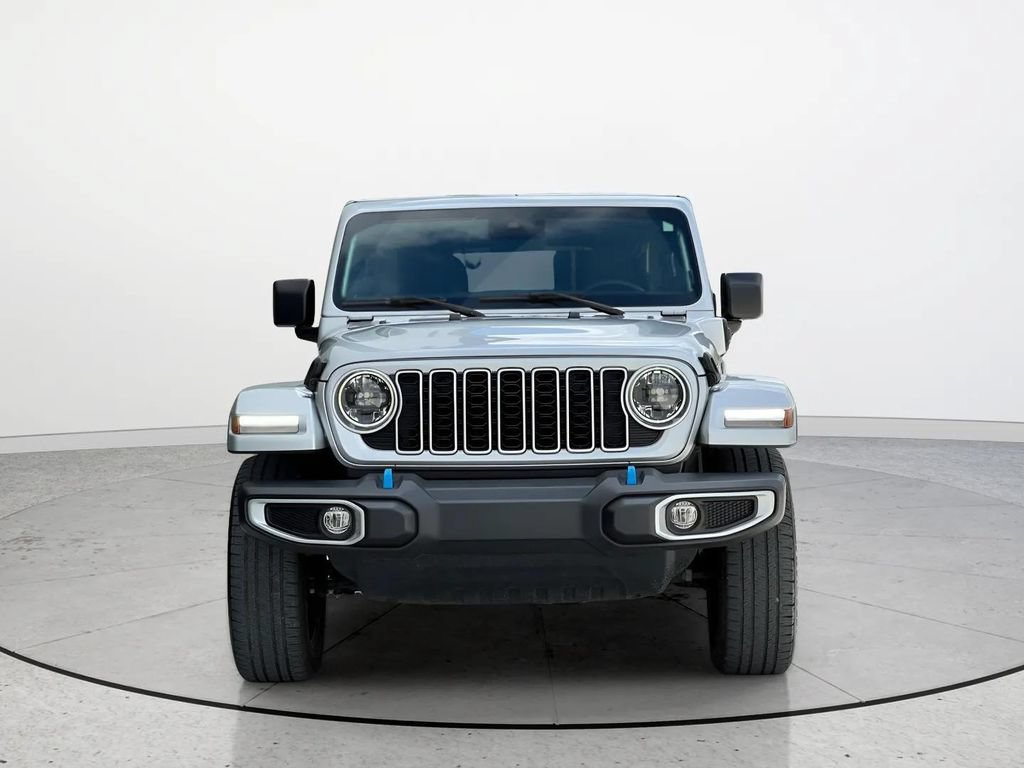Used 2024 Jeep Wrangler Unlimited Sahara AWD/4WD image 6