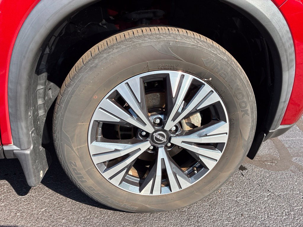 Certified 2023 Nissan Rogue SV AWD/4WD image 9