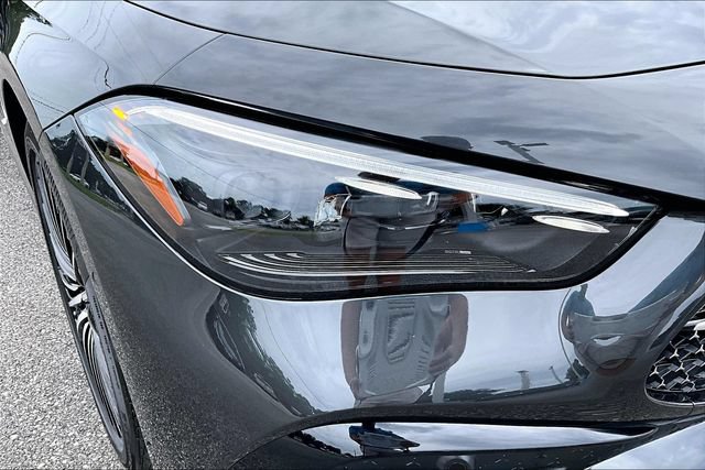 New 2027 Mercedes-Benz CLE 300 4MATIC Cabriolet image 16