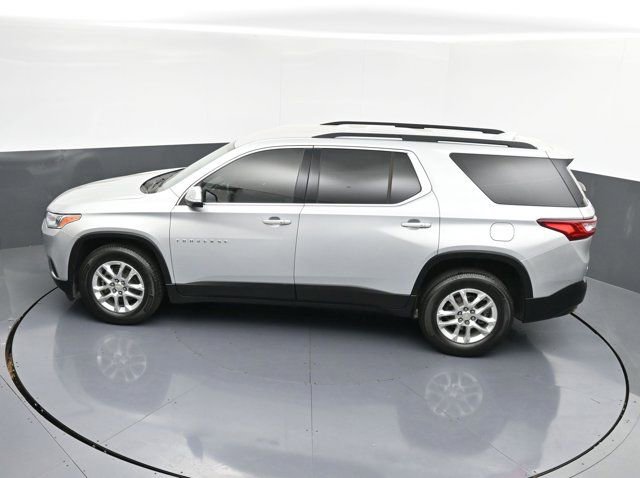 Used 2021 Chevrolet Traverse LT image 38