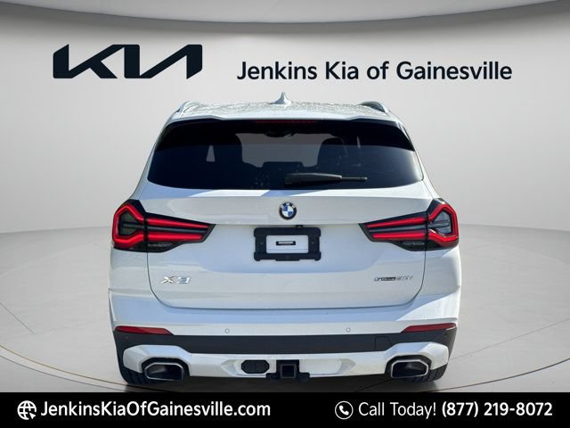Used 2022 BMW X3 sDrive30i w/ Premium Package RWD image 4