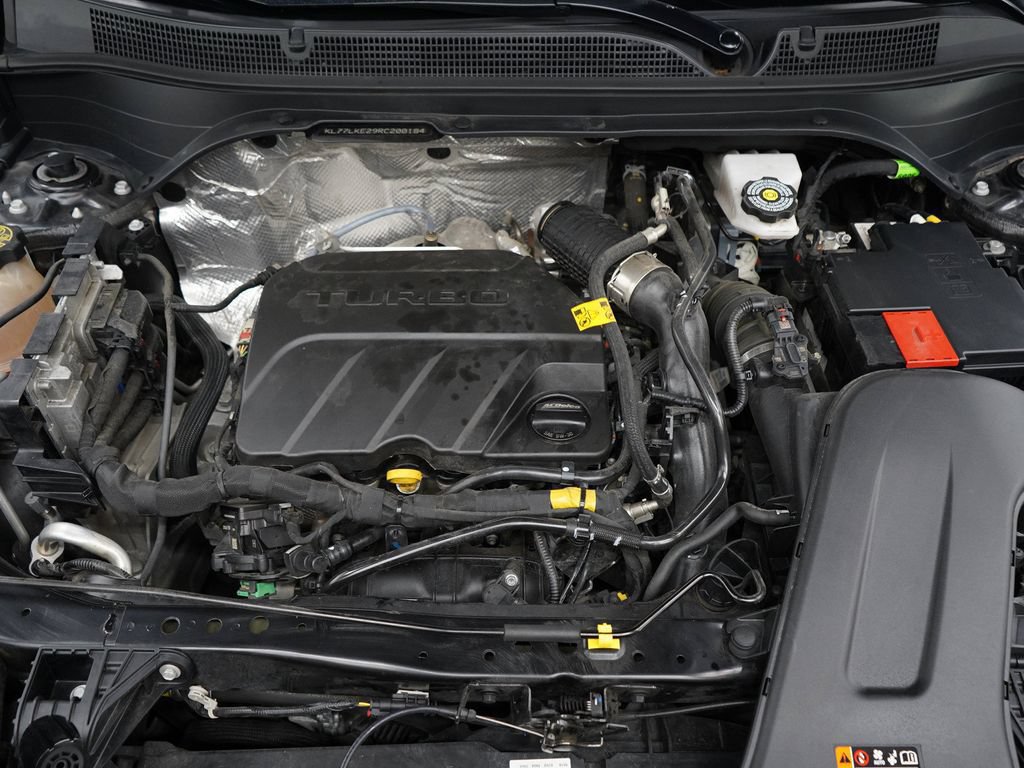 Used 2024 Chevrolet Trax ACTIV FWD image 31