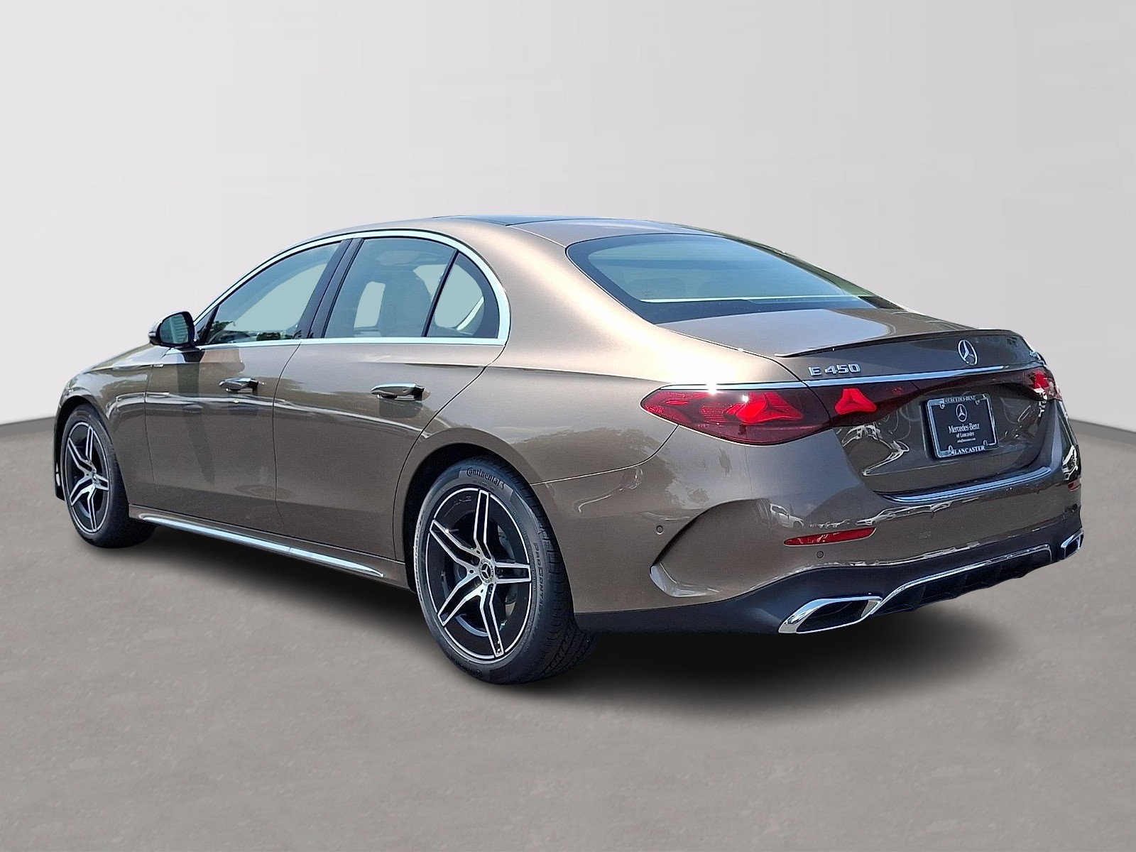 New 2026 Mercedes-Benz E 450 4MATIC Sedan image 6