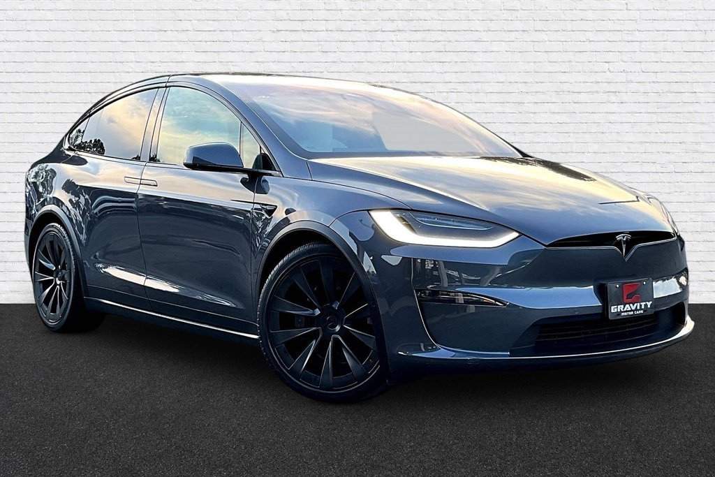 Used 2022 Tesla Model X AWD/4WD image 3