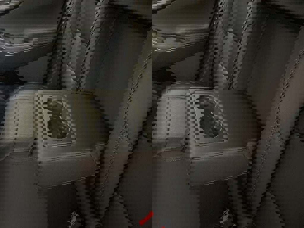 New 2026 Chevrolet Equinox LT w/ Convenience Package II image 29