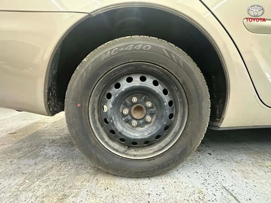 Used 2005 Toyota Camry LE image 27