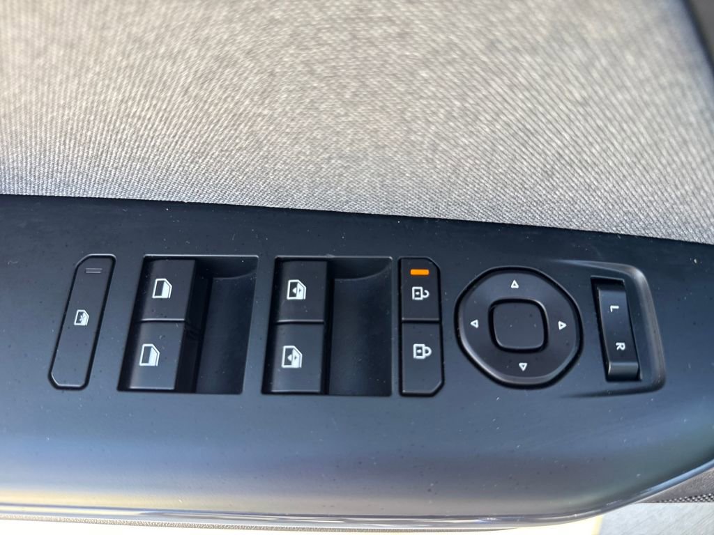 Used 2025 Kia K4 EX FWD image 15