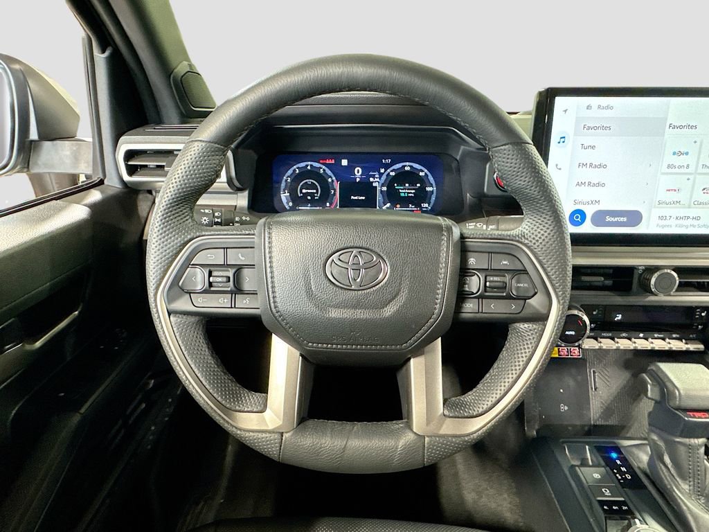 Used 2024 Toyota Tacoma TRD Off-Road w/ TRD Off Road Premium Package AWD/4WD image 17