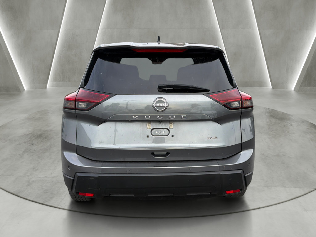 Used 2024 Nissan Rogue S AWD/4WD image 4