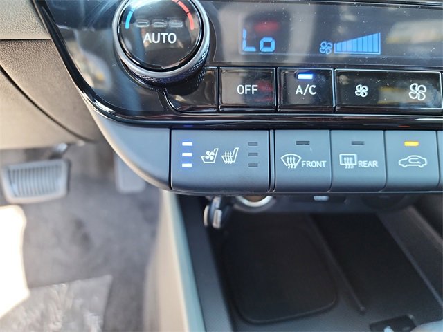 New 2025 Hyundai Elantra Limited image 22