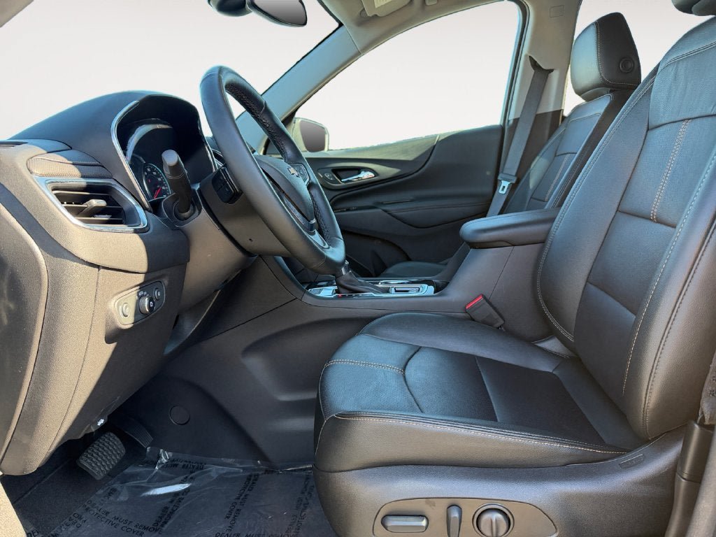 Certified 2024 Chevrolet Equinox Premier AWD/4WD image 6
