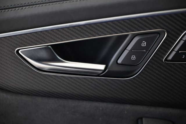 New 2026 Audi RS Q8 performance image 16