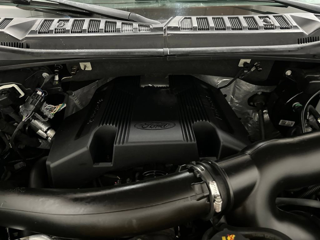 Used 2018 Ford F150 King Ranch w/ Equipment Group 601A Luxury AWD/4WD image 7