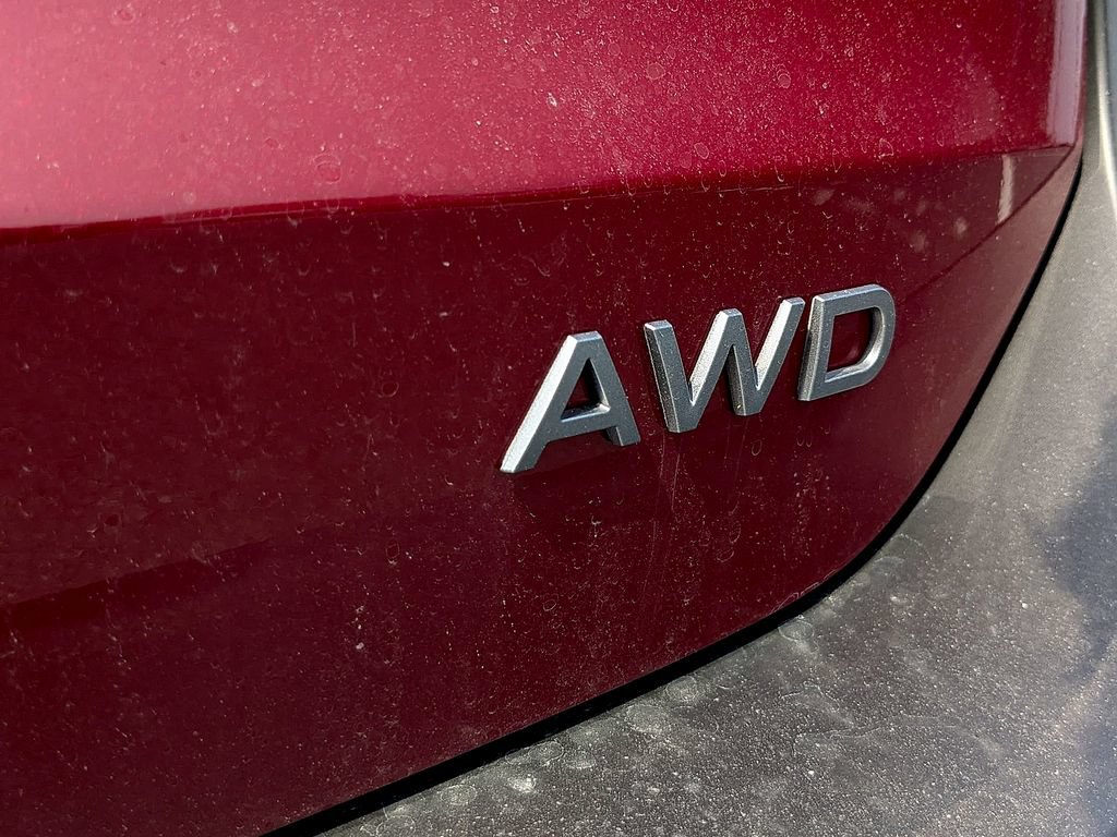 New 2025 Nissan Kicks SV w/ SV Premium Package AWD/4WD image 24