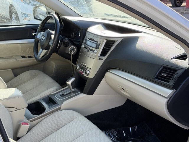 Used 2011 Subaru Legacy 2.5i Premium image 20