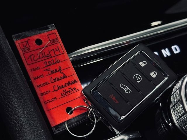 New 2026 Jeep Grand Cherokee Altitude image 39