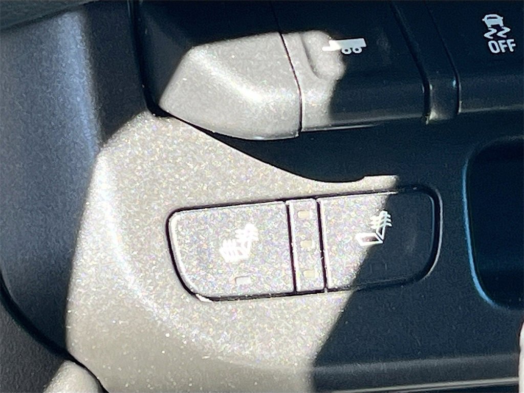 Used 2022 Chevrolet Colorado Z71 image 20