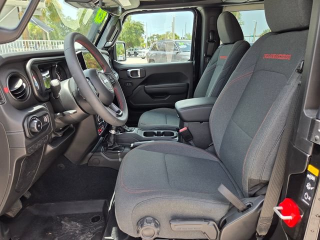 Used 2024 Jeep Wrangler Rubicon AWD/4WD image 15