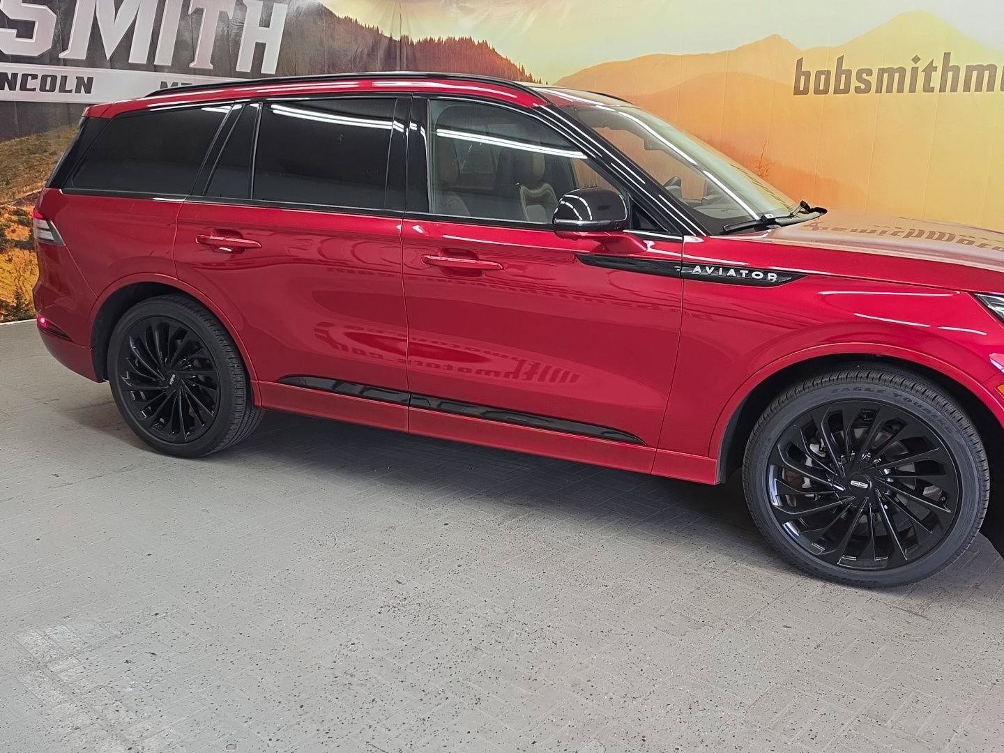 Certified 2025 Lincoln Aviator Reserve w/ Equipment Group 201A AWD/4WD image 20