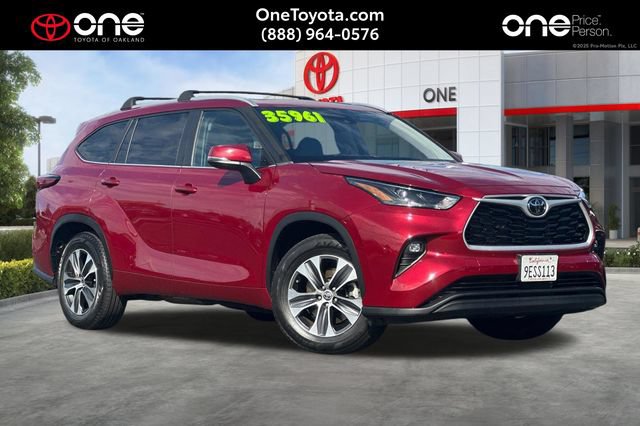 Used 2023 Toyota Highlander XLE