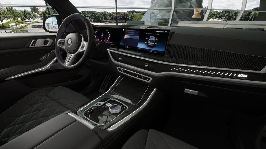 Used 2026 BMW X5 M60i image 41