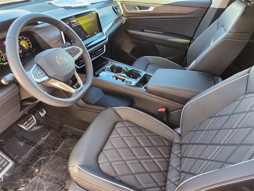 New 2026 Volkswagen Atlas SEL Premium R-Line image 13