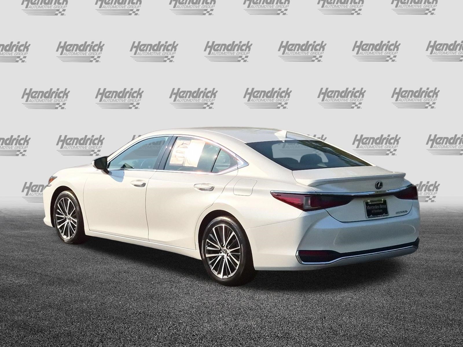 Used 2023 Lexus ES 300h w/ Premium Package FWD image 8