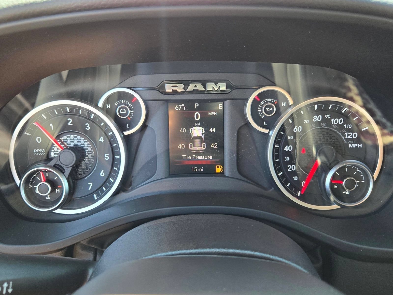 New 2026 RAM 1500 Big Horn AWD/4WD image 13