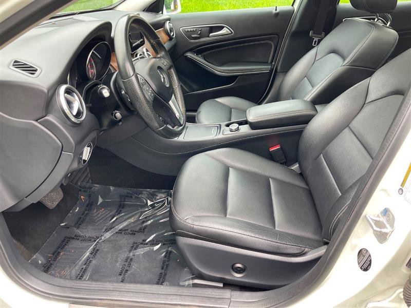 Used 2015 Mercedes-Benz GLA 250 4MATIC image 12