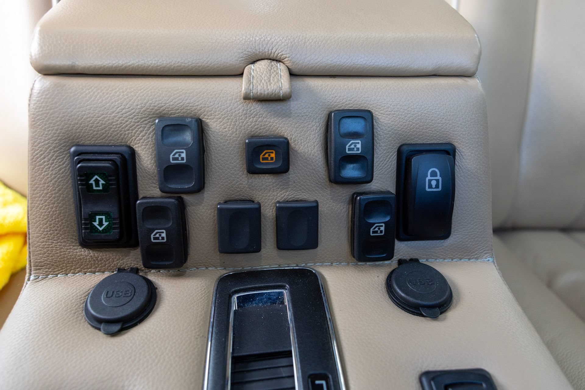Used 1995 Land Rover Range Rover County AWD/4WD image 83