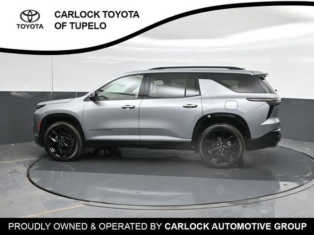 Used 2025 Chevrolet Traverse RS w/ LPO, Cargo Package FWD image 9