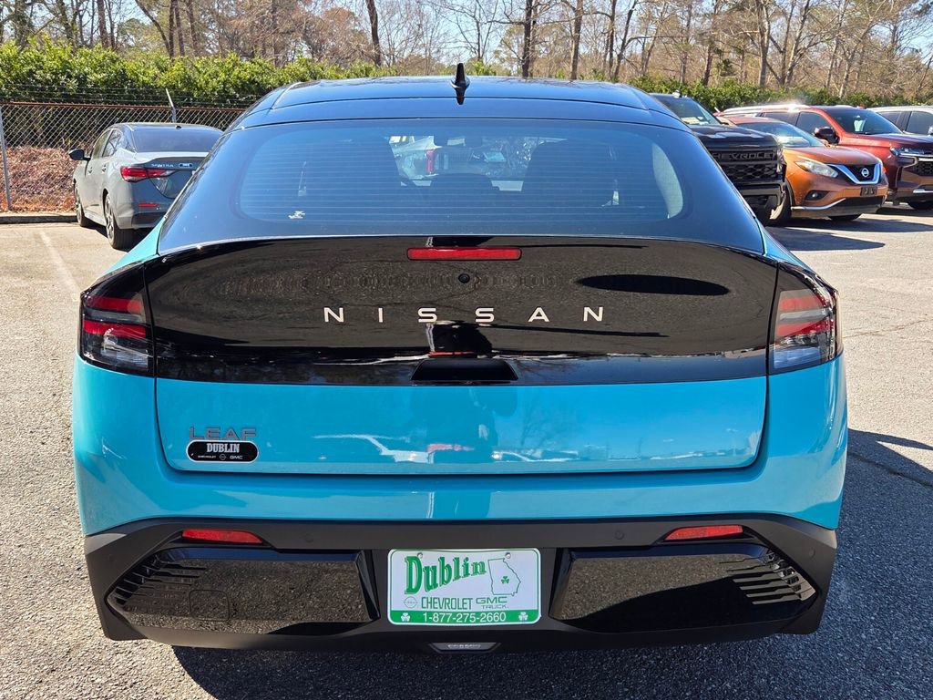 New 2026 Nissan Leaf SV+ w/ Floor Mat Package (SV+) image 9