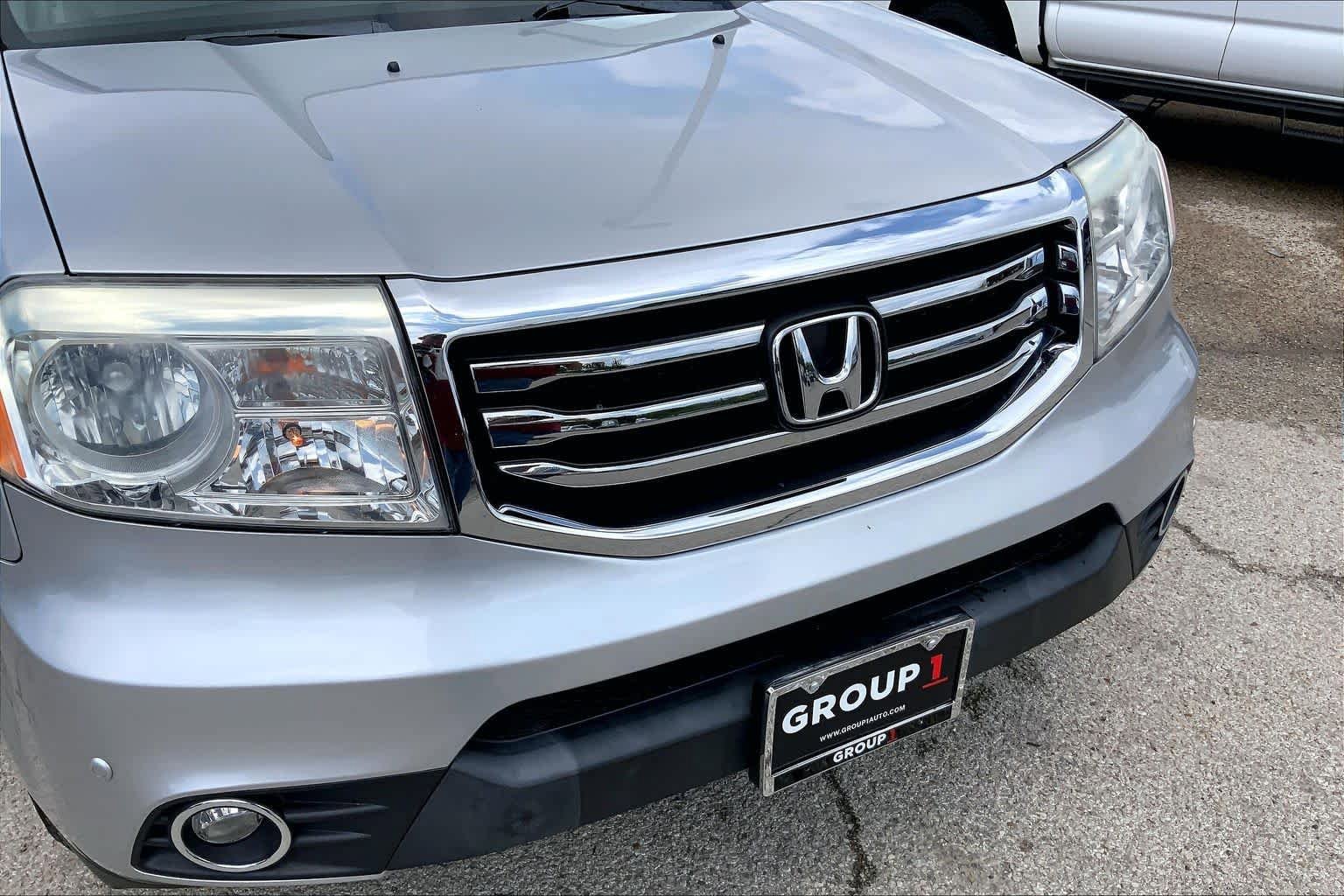 Used 2015 Honda Pilot Touring image 30